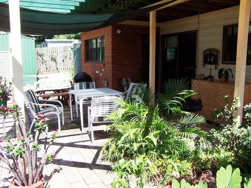 38 Pinkwood St, Bellbowrie QLD 4070